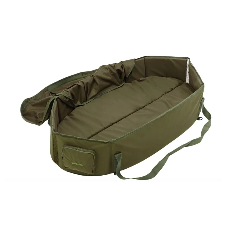 Trakker - Sanctuary Oval Crib 1 Trakker - Sanctuary Oval Crib